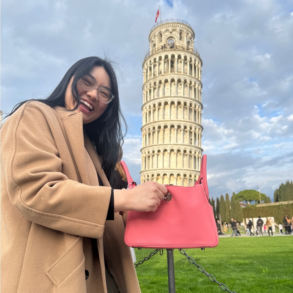 Meet your Posher, Tina